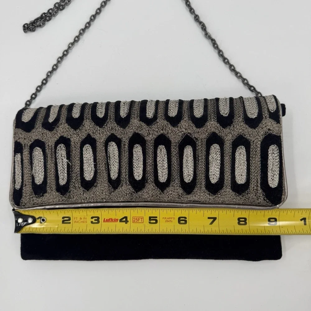 Moyna Beaded Clutch Crossbody Black Gold Chain Strap Evening Bag - Picture 6 of 6